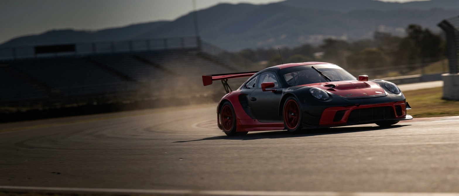 Race week at Mount Panorama Circuit (Bathurst)